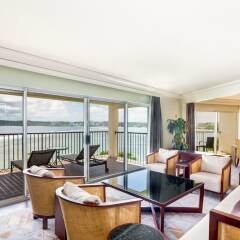 Отель Hilton Guam Resort And Spa Тамунинг вид на фасад