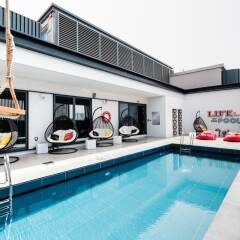 Отель Zabeel House MINI Al Seef by Jumeirah бассейн