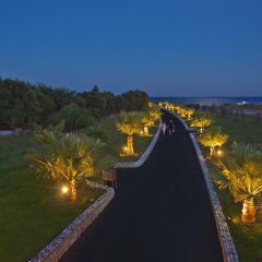 Отель La Marquise Luxury Resort Complex фото 3
