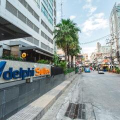 Отель Adelphi Suites Bangkok парковка