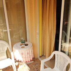 Апартаменты Menada Alfa Apartments комната для гостей фото 5