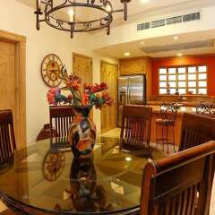 Отель Upgraded Villa La Estancia W/view в номере