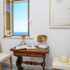Отель B&B Al Pesce D'Oro Италия, Амальфи - отзывы, цены и фото номеров - забронировать отель B&B Al Pesce D'Oro онлайн удобства в номере