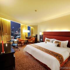 Rembrandt Hotel Suites and Towers комната для гостей фото 5