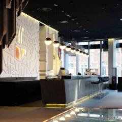 Отель Park Inn by Radisson Leuven Бельгия, Лёвен - 1 отзыв об отеле, цены и фото номеров - забронировать отель Park Inn by Radisson Leuven онлайн гостиничный бар