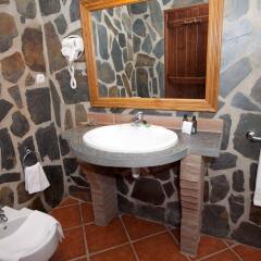 Отель Herdade Naveterra Rural Lodge & Spa ванная фото 2