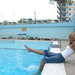Hotel Amic Miraflores бассейн фото 3