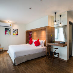 Sunshine Hip Hotel комната для гостей