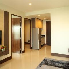 Отель Crystal Suites Suvarnabhumi Airport Бангкок комната для гостей фото 2