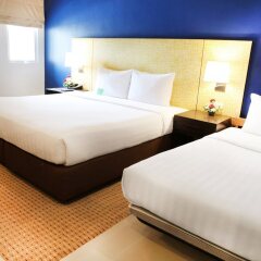 Отель Legacy Express Sukhumvit By Compass Hospitality Бангкок комната для гостей фото 4