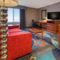 Отель Hampton Inn Milpitas комната для гостей фото 5
