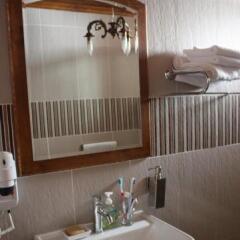 Hera Boutique Hotel - Boutique Class Турция, Дикили - отзывы, цены и фото номеров - забронировать отель Hera Boutique Hotel - Boutique Class онлайн ванная фото 2