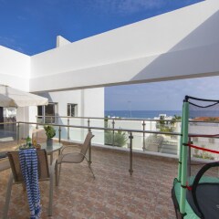 Отель Mike & Lenos Tsoukkas Seafront Villas Кипр, Протарас - отзывы, цены и фото номеров - забронировать отель Mike & Lenos Tsoukkas Seafront Villas онлайн спортивное сооружение