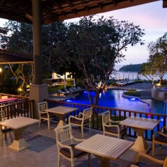 Отель Andaman Cannacia Resort & Spa гостиничный бар