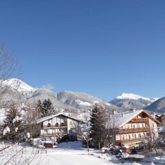 Отель Albergo Bellaria Карано спортивное сооружение