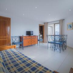 Отель Algardia Marina Parque Apartments By Garvetur Португалия, Виламура - отзывы, цены и фото номеров - забронировать отель Algardia Marina Parque Apartments By Garvetur онлайн комната для гостей фото 2
