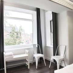 HighRoad Hostel DC балкон