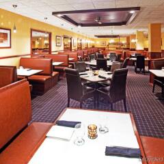 Отель Holiday Inn Niagara Falls Scenic Downtown США, Ниагара-Фолс - отзывы, цены и фото номеров - забронировать отель Holiday Inn Niagara Falls Scenic Downtown онлайн питание фото 2