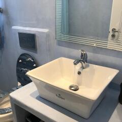 Отель Fira home 2 Греция, Остров Санторини - отзывы, цены и фото номеров - забронировать отель Fira home 2 онлайн ванная