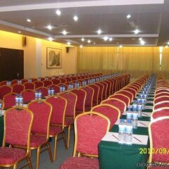 Отель Zhuhai Sunshine Airport Hotel Китай, Чжухай - отзывы, цены и фото номеров - забронировать отель Zhuhai Sunshine Airport Hotel онлайн помещение для мероприятий