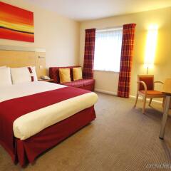 Отель Holiday Inn Express Birmingham Redditch комната для гостей фото 3