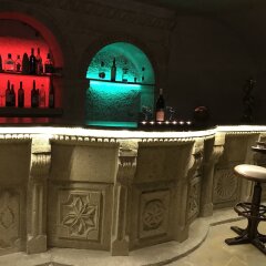 The Village Cave Hotel Турция, Мустафапаша - 1 отзыв об отеле, цены и фото номеров - забронировать отель The Village Cave Hotel онлайн гостиничный бар