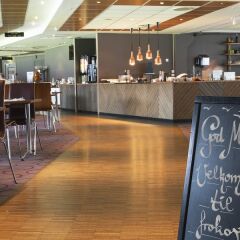 Thon Hotel Ullevaal Stadion интерьер отеля