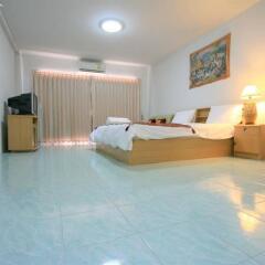 Отель Malee Beach Guest House Паттайя комната для гостей фото 2