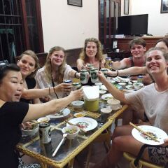 Отель Golden Leaf Homestay питание