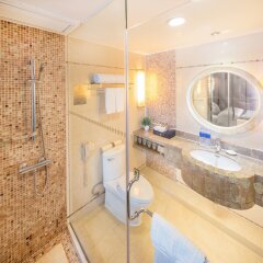Foshan Grandlei Hotel in Fuoshan, China from 78$, photos, reviews - zenhotels.com bathroom