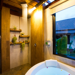 Отель Baan Puteri Resort Lanta Ланта ванная