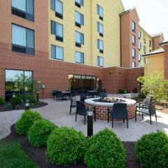 Отель TownePlace Suites by Marriott Frederick фото 8