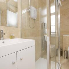Отель Upper Berkeley Street Flats Великобритания, Лондон - отзывы, цены и фото номеров - забронировать отель Upper Berkeley Street Flats онлайн ванная фото 2