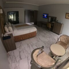 Maxbe Continental Hotel в номере