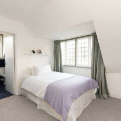 Отель 3 Bedroom House in Hampstead Village Sleeps 6 комната для гостей фото 3