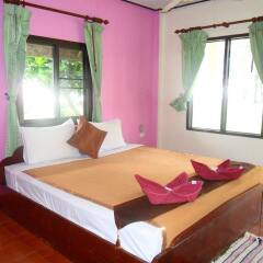 Отель Lanta Palm Beach Resort комната для гостей