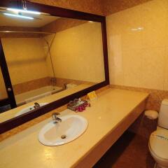 Phuoc Loc Tho 1 Hotel ванная
