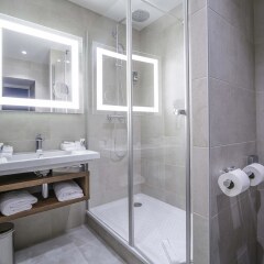 Отель Mercure Rennes Place Bretagne ванная фото 2