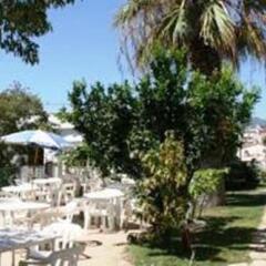 Отель Hostal Casa Torrent