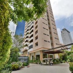 Отель Abloom Exclusive Serviced Apartments Таиланд, Бангкок - 2 отзыва об отеле, цены и фото номеров - забронировать отель Abloom Exclusive Serviced Apartments онлайн парковка