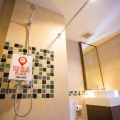 Отель Nida Rooms Phetchaburi 88 Center Point Бангкок ванная