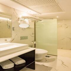 Oceanis Park Hotel - All Inclusive ванная фото 2