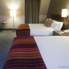 Отель Crowne Plaza London Kensington комната для гостей