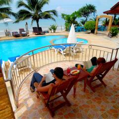 Отель Lanta Paradise Beach Resort Ланта бассейн