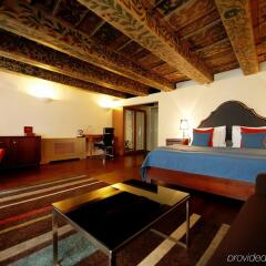 Iron Gate Hotel and Suites детские мероприятия
