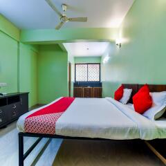 Отель OYO 33458 Colours Fly Guest House Гоа комната для гостей