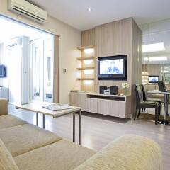 Отель V Residence Bangkok Бангкок комната для гостей фото 3