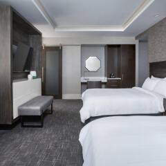 Отель New York Marriott East Side США, Нью-Йорк - отзывы, цены и фото номеров - забронировать отель New York Marriott East Side онлайн комната для гостей фото 2