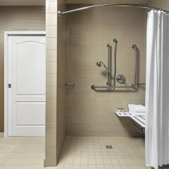 Отель Sheraton Suites Calgary Eau Claire Канада, Калгари - отзывы, цены и фото номеров - забронировать отель Sheraton Suites Calgary Eau Claire онлайн ванная фото 3