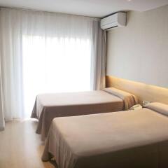 Отель Eurosalou & Spa Испания, Салоу - 4 отзыва об отеле, цены и фото номеров - забронировать отель Eurosalou & Spa онлайн комната для гостей фото 2